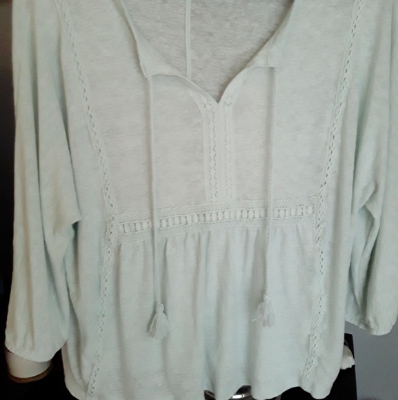 Old Navy Tops - $5 TOP SALE 🤗 Mint top